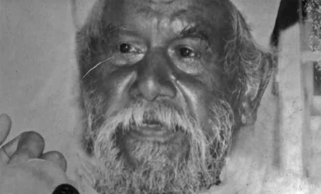 Φοβερό: Κάθε βράδυ έπαιρνε ένα σφυρί και εξαφανιζόταν από το σπίτι του μέχρι το ξημέρωμα… 22 χρόνια μετά μαθαίνουμε ΟΛΗ την αλήθεια!… (Βίντεο)